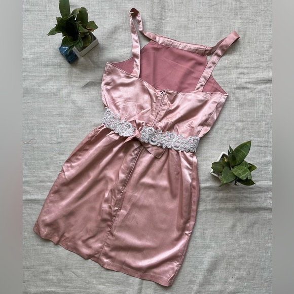 NWOT Pink Satin Halter Neck Dress with Lace Belt - Picture 3 of 6